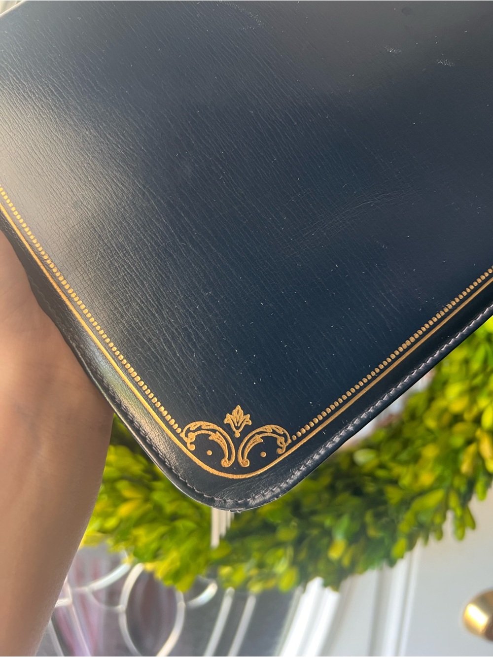 Classic Navy Leather Shoulder Bag - Elegant Accent Detailing - Picture 3 of 3